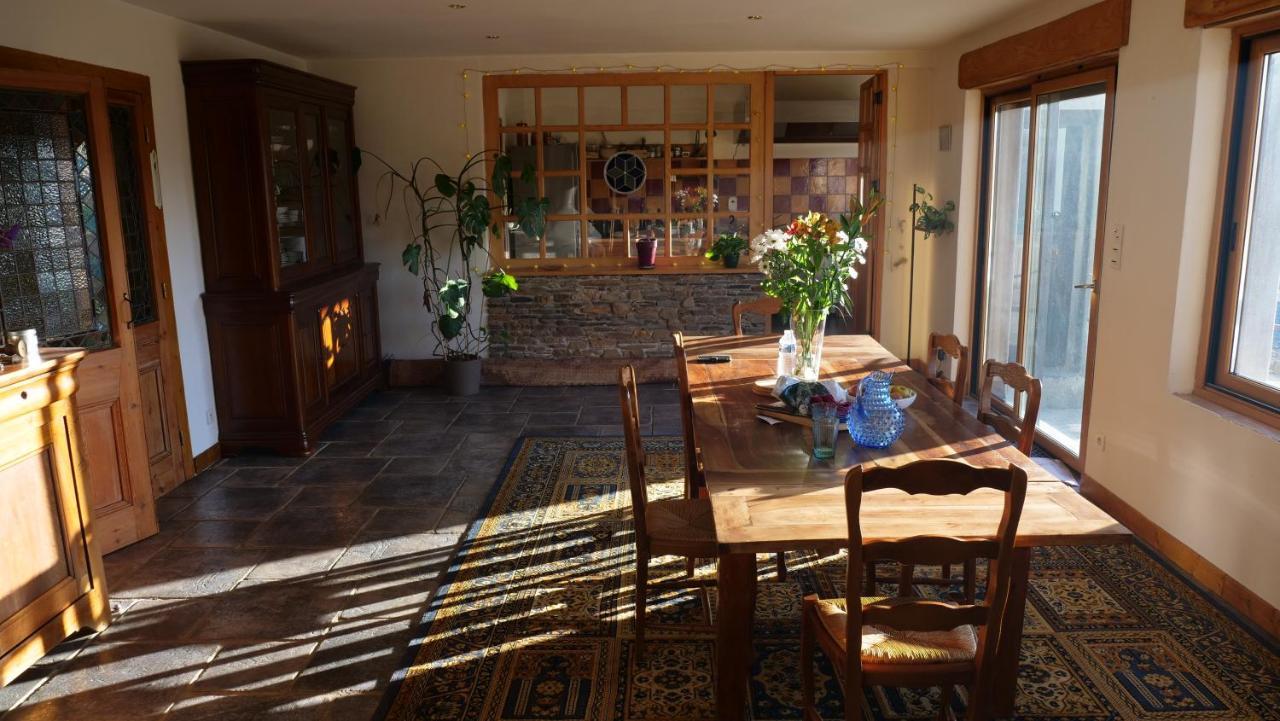 Maison Lgbt Des Monts Bleus Saint-Roman-de-Tousque ภายนอก รูปภาพ
